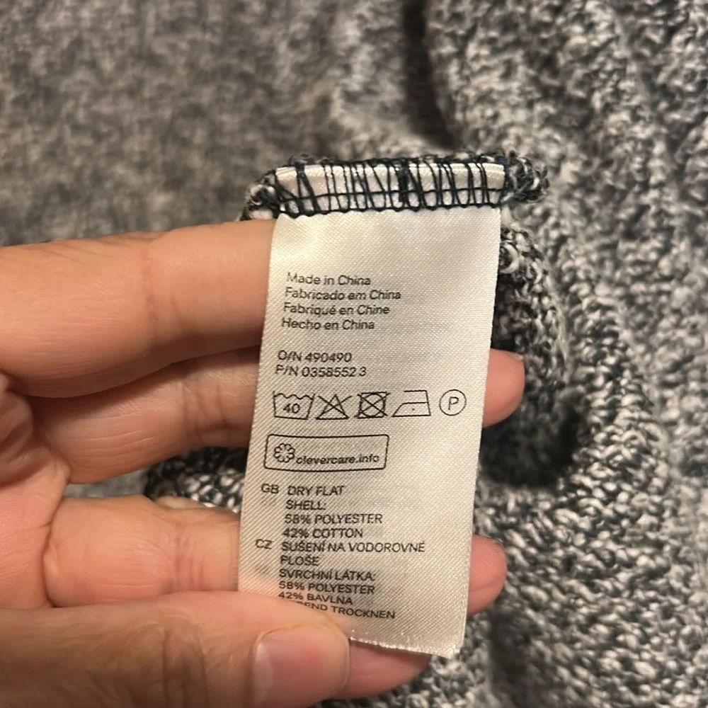 H&M Gray Open Front Cardigan Size Medium